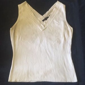 Jeanne Pierre White Sweater Tank Top M